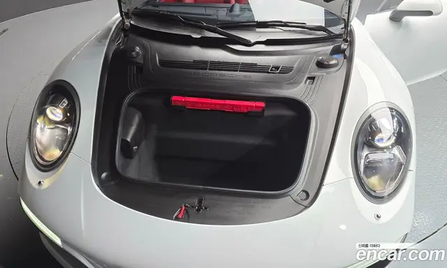 Porsche 911 2016 3.0 автомат (гидро), миниатюра 6