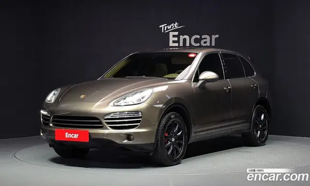 Porsche Cayenne, 2013, 285 342 км