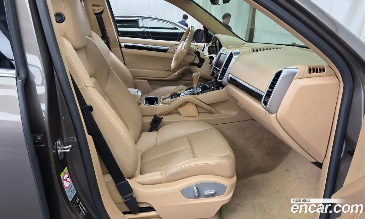 Porsche Cayenne 2013 3.0 автомат (гидро), фото 11 Porsche Cayenne 2013 3.0 автомат (гидро), фото 11