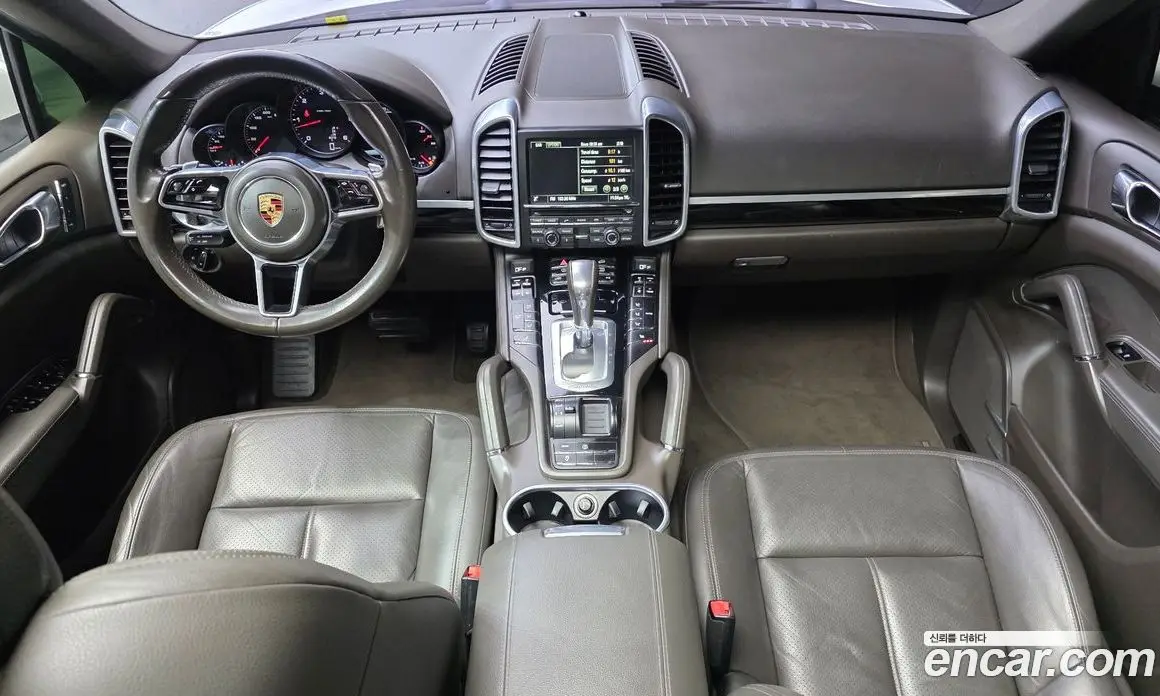 Porsche Cayenne 2015 3.0 автомат (гидро), фото 7 Porsche Cayenne 2015 3.0 автомат (гидро), фото 7
