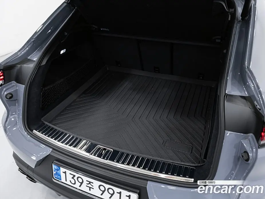 Porsche Cayenne 2023 3.0 автомат (гидро), фото 13