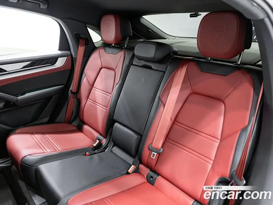 Porsche Cayenne 2023 3.0 автомат (гидро), фото 17