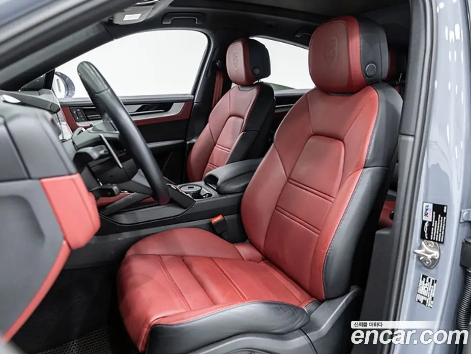 Porsche Cayenne 2023 3.0 автомат (гидро), фото 10