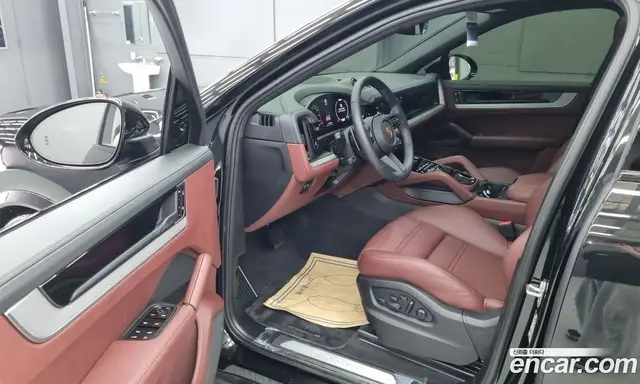 Porsche Cayenne 2026 3.0 автомат (гидро), миниатюра 10 Porsche Cayenne 2026 3.0 автомат (гидро), миниатюра 10