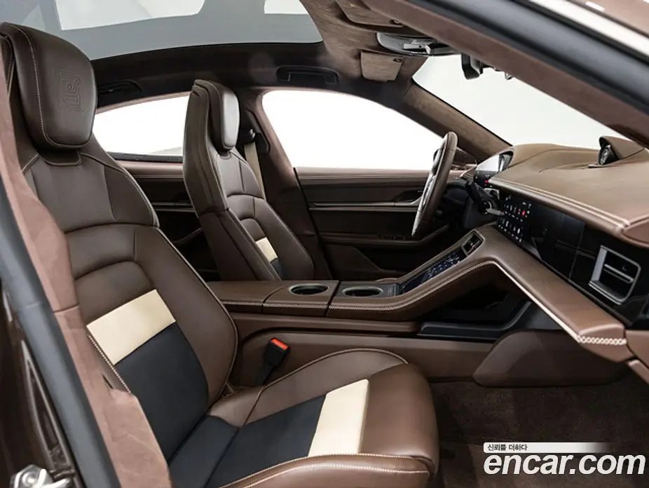 Porsche Taycan 2025 0.1 автомат (гидро), фото 15 Porsche Taycan 2025 0.1 автомат (гидро), фото 15