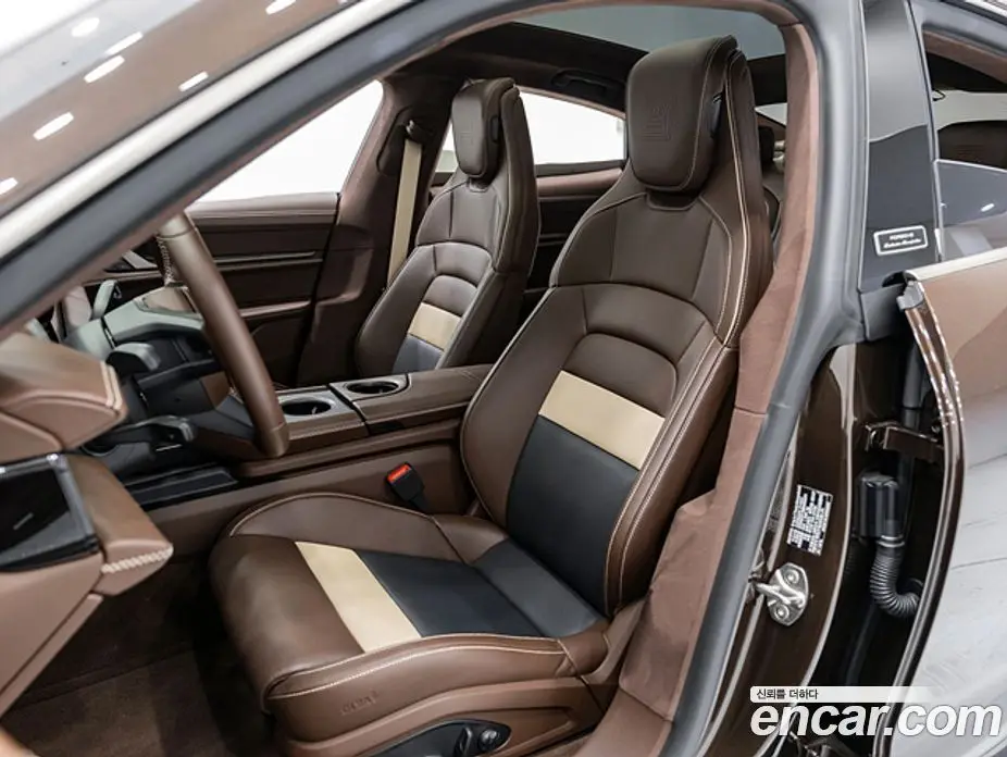 Porsche Taycan 2025 0.1 автомат (гидро), фото 10 Porsche Taycan 2025 0.1 автомат (гидро), фото 10