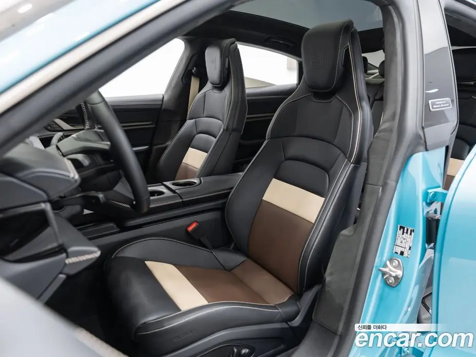 Porsche Taycan 2025 0.1 автомат (гидро), фото 10 Porsche Taycan 2025 0.1 автомат (гидро), фото 10