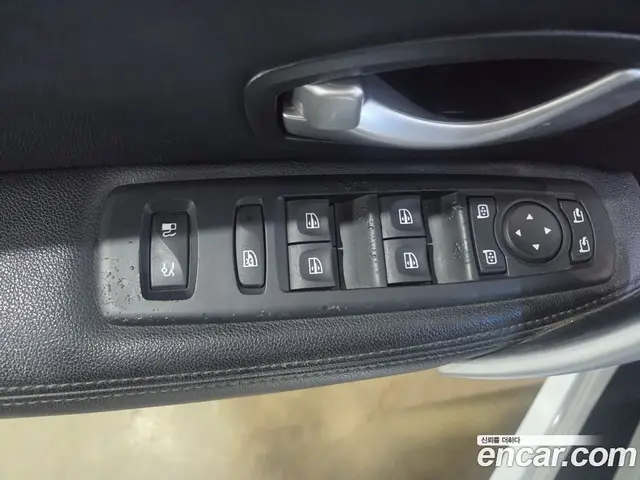 Renault (Samsung) SM5 2012 2.0 автомат (гидро), миниатюра 11