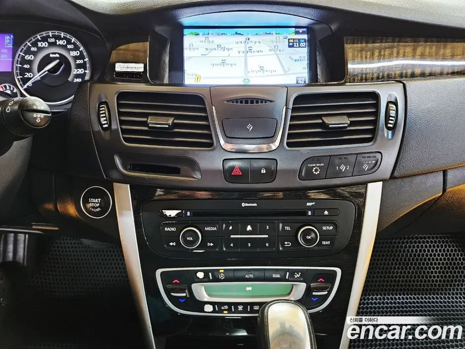 Renault (Samsung) SM5 2012 2.0 автомат (гидро), фото 11 Renault (Samsung) SM5 2012 2.0 автомат (гидро), фото 11