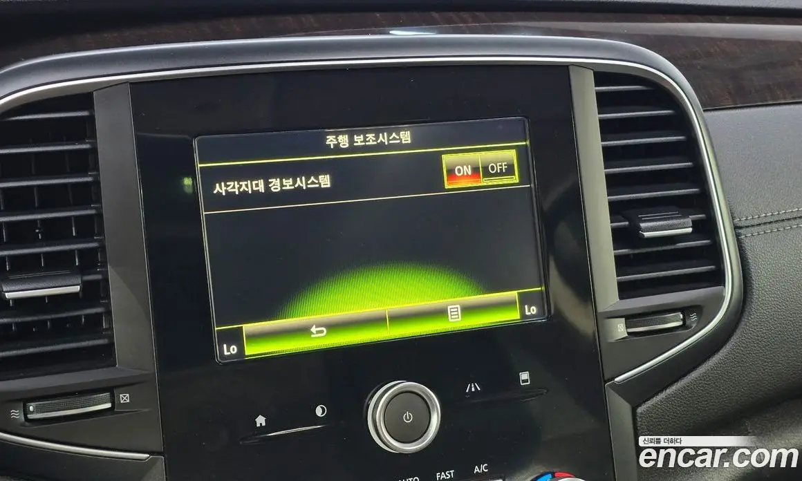 Renault (Samsung) SM6 2016 2.0 автомат (гидро), фото 15 Renault (Samsung) SM6 2016 2.0 автомат (гидро), фото 15