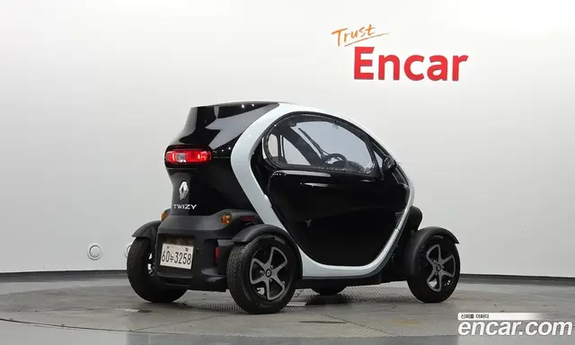 Renault (Samsung) Twizy 2017 0.1 автомат (гидро), миниатюра 2
