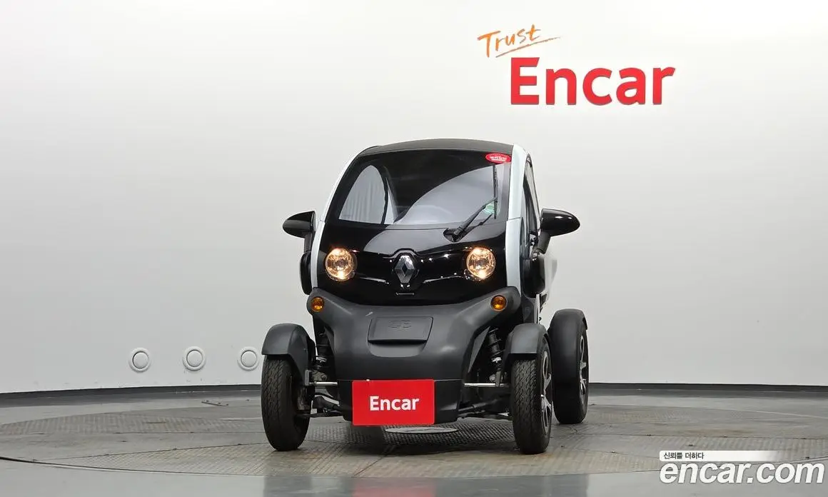 Renault (Samsung) Twizy 2017 0.1 автомат (гидро), фото 3