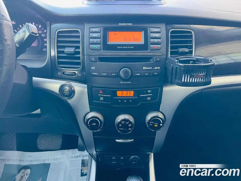 SsangYong Korando 2013 2.0 автомат (гидро), фото 16