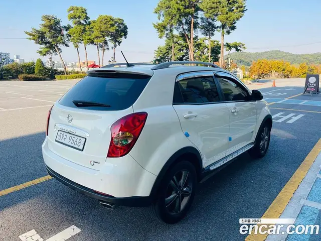 SsangYong Korando 2013 2.0 автомат (гидро), миниатюра 4