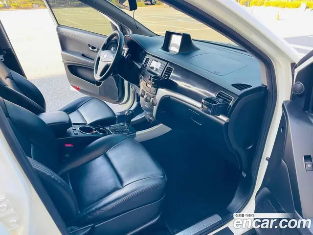SsangYong Korando 2013 2.0 автомат (гидро), миниатюра 10