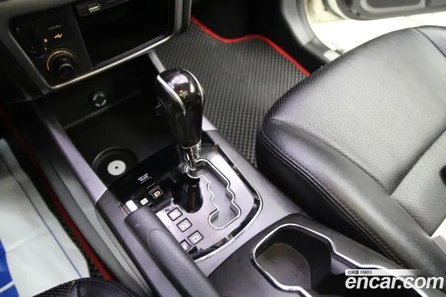 SsangYong Korando 2014 2.0 автомат (гидро), миниатюра 8