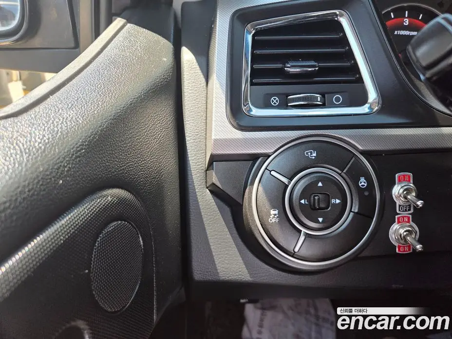 SsangYong Korando 2016 2.0 автомат (гидро), фото 11