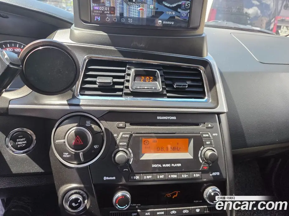 SsangYong Korando 2016 2.0 автомат (гидро), фото 14