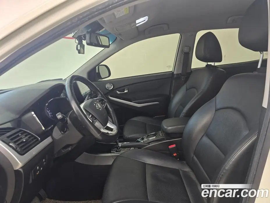 SsangYong Korando 2017 2.2 автомат (гидро), фото 17 SsangYong Korando 2017 2.2 автомат (гидро), фото 17