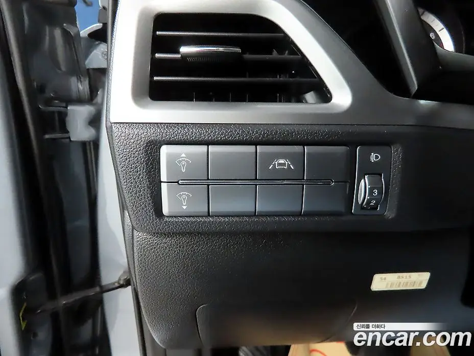 SsangYong Korando 2022 1.5 автомат (гидро), фото 14