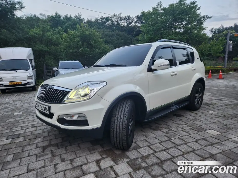 SsangYong Rexton 2015 2.0 автомат (гидро), фото 3 SsangYong Rexton 2015 2.0 автомат (гидро), фото 3