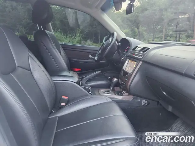 SsangYong Rexton 2015 2.0 автомат (гидро), миниатюра 7 SsangYong Rexton 2015 2.0 автомат (гидро), миниатюра 7