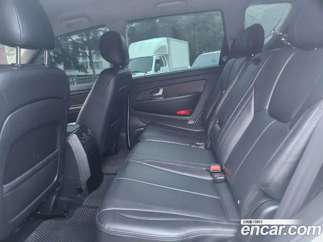 SsangYong Rexton 2015 2.0 автомат (гидро), миниатюра 10 SsangYong Rexton 2015 2.0 автомат (гидро), миниатюра 10
