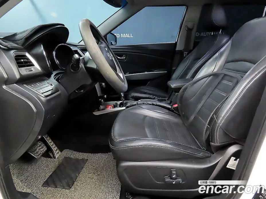 SsangYong TIBOLI 2015 1.6 автомат (гидро), фото 6 SsangYong TIBOLI 2015 1.6 автомат (гидро), фото 6
