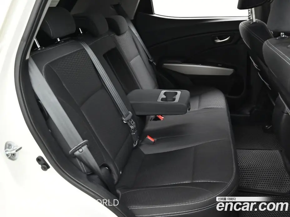 SsangYong TIBOLI 2016 1.6 автомат (гидро), фото 11 SsangYong TIBOLI 2016 1.6 автомат (гидро), фото 11