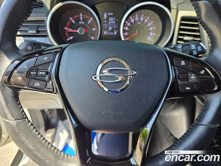 SsangYong TIBOLI 2017 1.6 автомат (гидро), фото 17 SsangYong TIBOLI 2017 1.6 автомат (гидро), фото 17