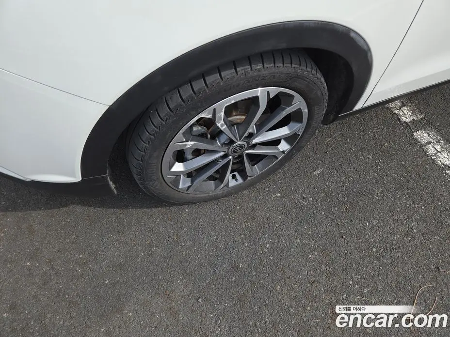 SsangYong TIBOLI 2017 1.6 автомат (гидро), фото 16 SsangYong TIBOLI 2017 1.6 автомат (гидро), фото 16