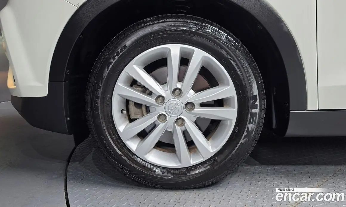 SsangYong TIBOLI 2018 1.6 автомат (гидро), фото 5