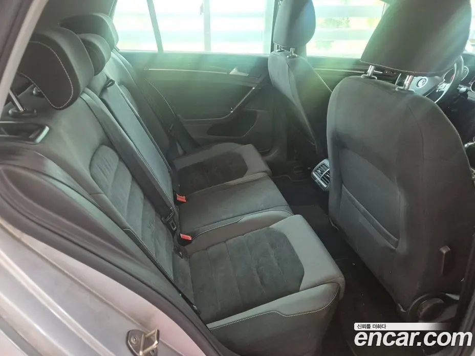 Volkswagen Golf 2013 2.0 автомат (гидро), фото 12 Volkswagen Golf 2013 2.0 автомат (гидро), фото 12