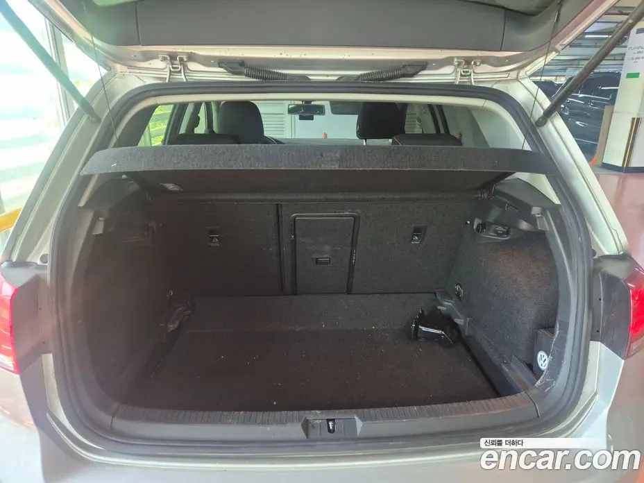 Volkswagen Golf 2013 2.0 автомат (гидро), фото 20 Volkswagen Golf 2013 2.0 автомат (гидро), фото 20
