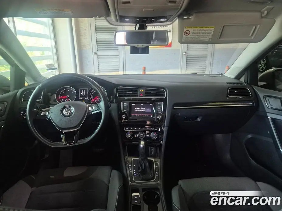 Volkswagen Golf 2013 2.0 автомат (гидро), фото 7 Volkswagen Golf 2013 2.0 автомат (гидро), фото 7