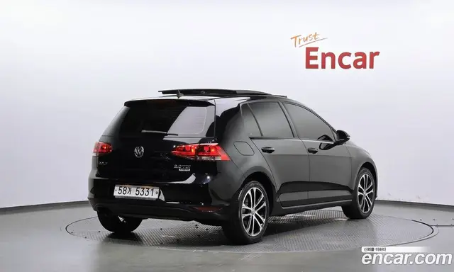 Volkswagen Golf 2014 2.0 автомат (гидро), миниатюра 2 Volkswagen Golf 2014 2.0 автомат (гидро), миниатюра 2