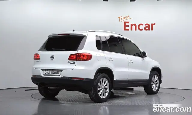 Volkswagen Tiguan 2016 2.0 автомат (гидро), миниатюра 2 Volkswagen Tiguan 2016 2.0 автомат (гидро), миниатюра 2