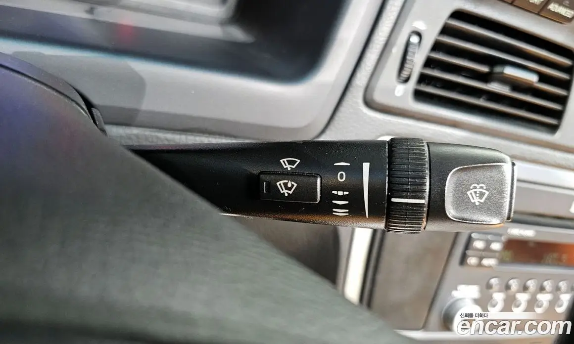 Volvo S60 2005 2.5 автомат (гидро), фото 18 Volvo S60 2005 2.5 автомат (гидро), фото 18