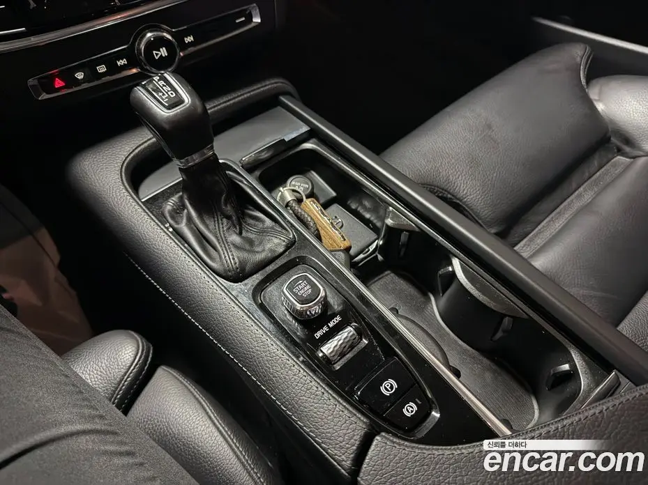 Volvo S90 2018 2.0 автомат (гидро), фото 14 Volvo S90 2018 2.0 автомат (гидро), фото 14