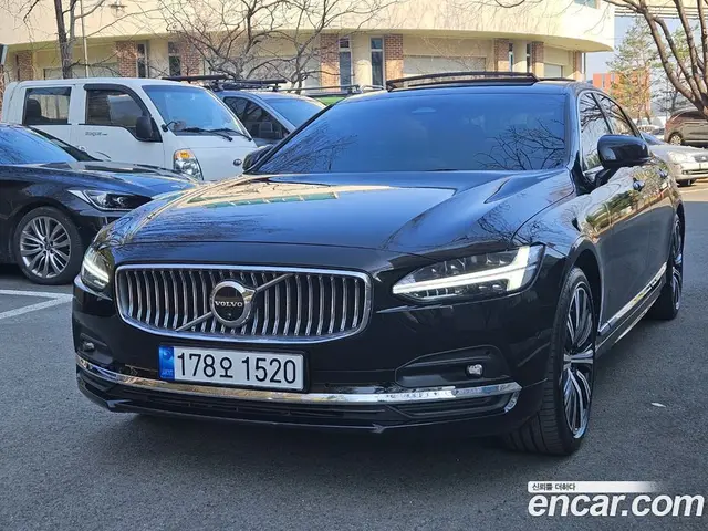 Volvo S90 2022 2.0 автомат (гидро), миниатюра 2