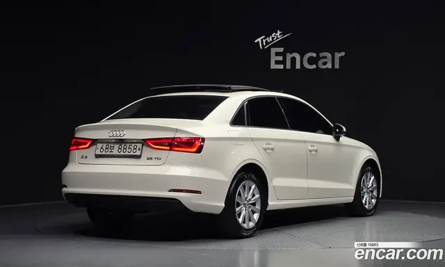 Audi A3 2015 1.6 автомат (гидро), миниатюра 2