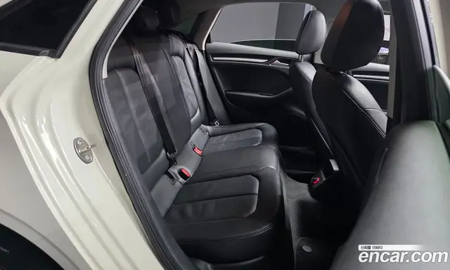 Audi A3 2015 1.6 автомат (гидро), миниатюра 12