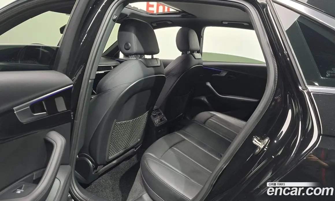 Audi A4 2021 2.0 автомат (гидро), фото 11