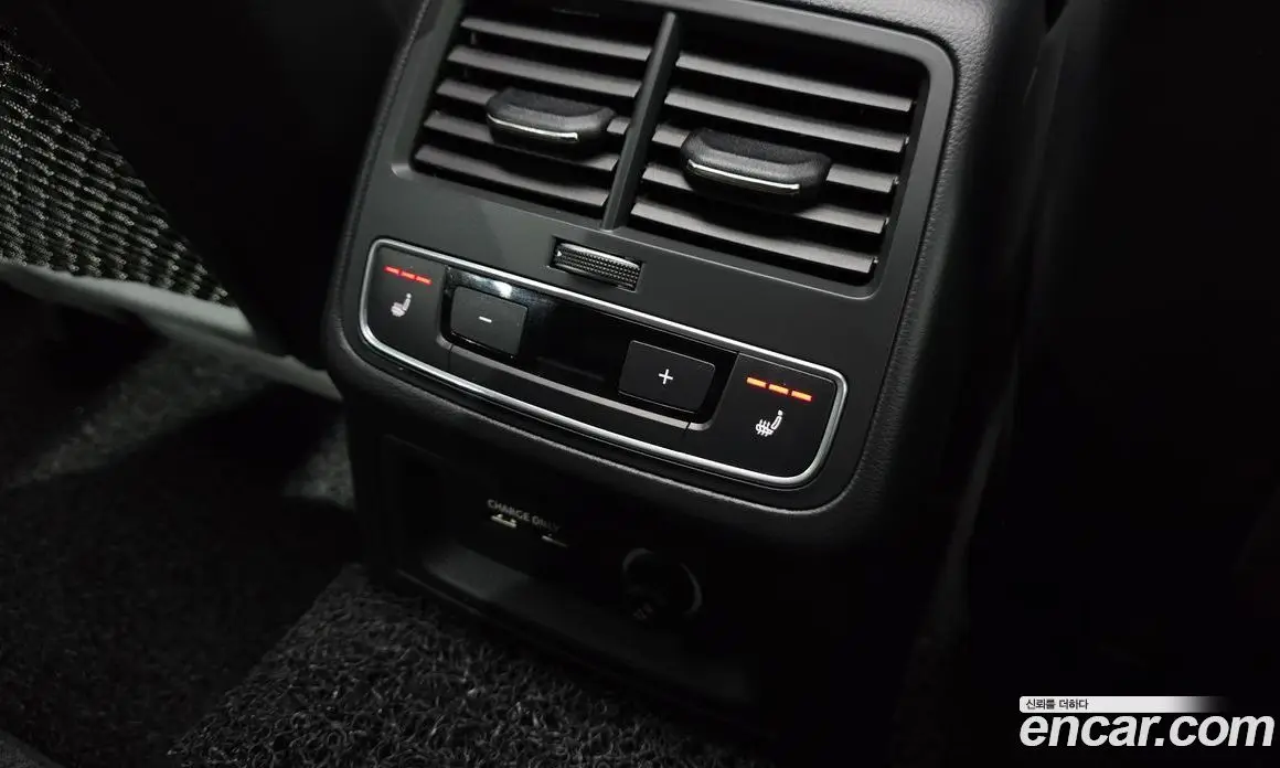 Audi A4 2021 2.0 автомат (гидро), фото 18
