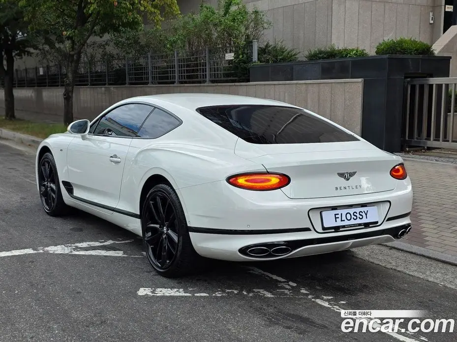 Bentley Continental 2021 4.0 автомат (гидро), фото 2 Bentley Continental 2021 4.0 автомат (гидро), фото 2