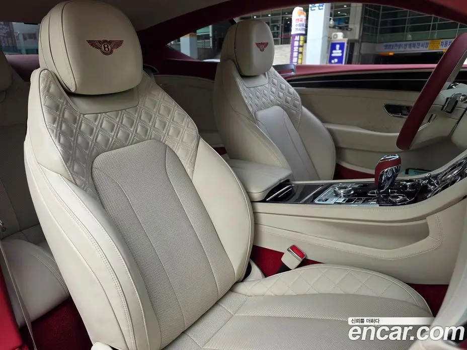 Bentley Continental 2021 4.0 автомат (гидро), фото 19 Bentley Continental 2021 4.0 автомат (гидро), фото 19