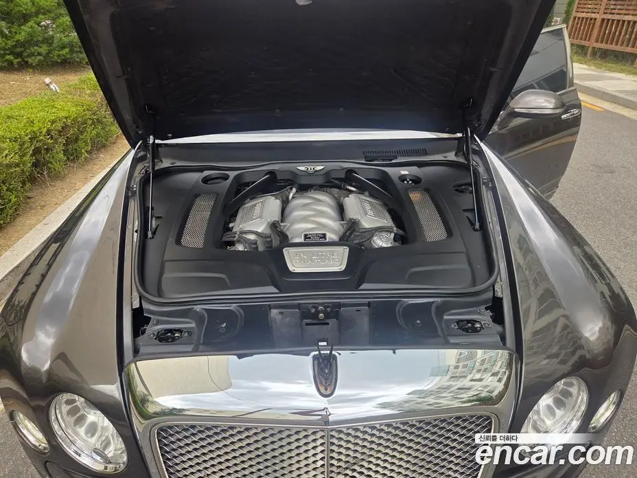 Bentley Mulsanne 2014 6.8 автомат (гидро), фото 19 Bentley Mulsanne 2014 6.8 автомат (гидро), фото 19