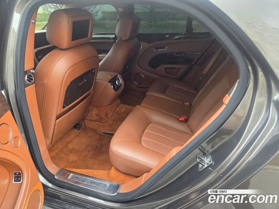Bentley Mulsanne 2014 6.8 автомат (гидро), фото 6 Bentley Mulsanne 2014 6.8 автомат (гидро), фото 6