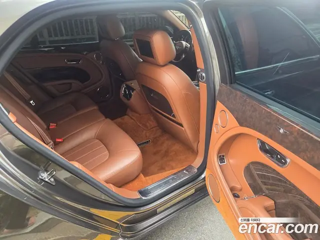 Bentley Mulsanne 2014 6.8 автомат (гидро), миниатюра 8 Bentley Mulsanne 2014 6.8 автомат (гидро), миниатюра 8
