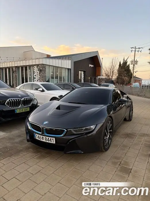 BMW i8 2016 1.5 автомат (гидро), миниатюра 2 BMW i8 2016 1.5 автомат (гидро), миниатюра 2